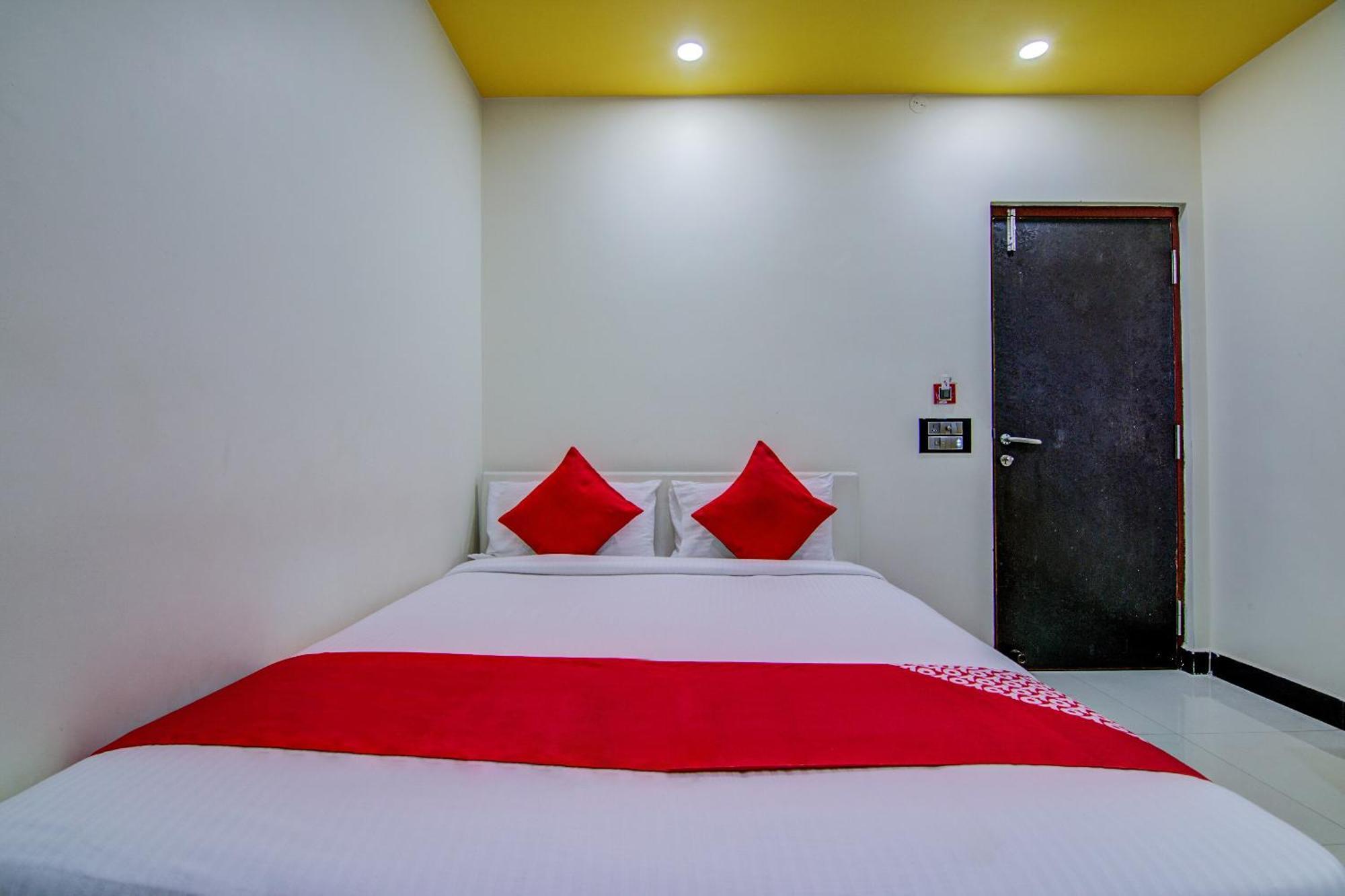 Collection O Spar Grand Hotel Visakhapatnam Exterior photo